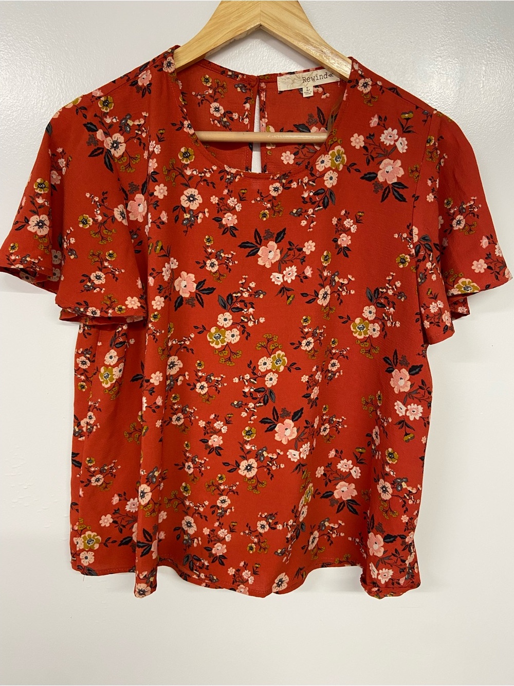 Rewind Rust Floral Flutter-Sleeve Blouse Size L